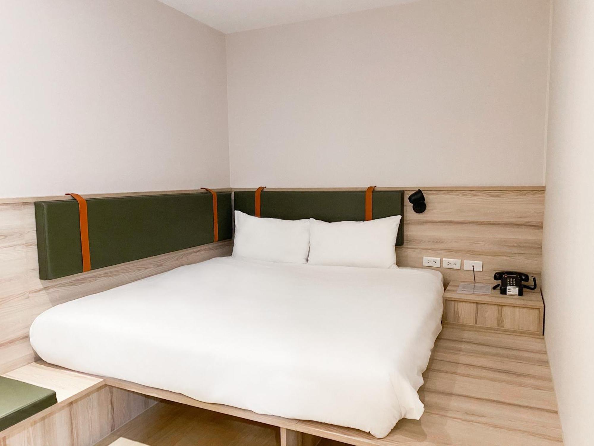 Check Inn Express New Taipei Tamsui Bagian luar foto